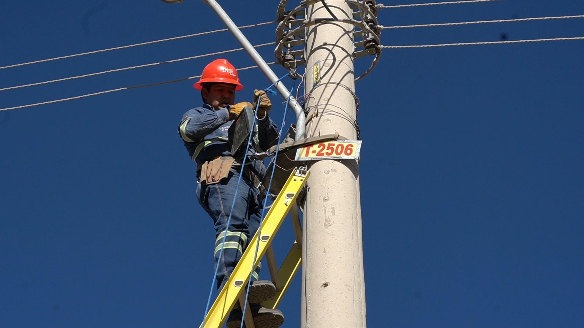 Controlamos la calidad del suministro eléctrico con monitoreo especializado en Vichuloma